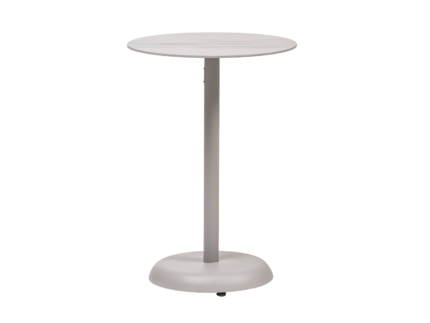 Mesa Lateral Våg empresta sua inspiração dos fiordes e mares nórdicos para trazer uma composição simples, minimalista e encantadora em forma de mesa lateral