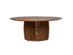 Mesa Barril Inspirada nos traços cheios de verticalidade contemporâneos, a mesa Barril pode ser elaborada em tampo fixo, giratório ou de concreto. Sua materialidade eleva a nobreza da madeira e torna a peça ideal para ambientes com muita diversidade natural.