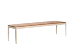 Banco Verona Verona é uma coleção minimalista cujos bancos, aparadores, poltronas e mesas, elaborados em alumínio e madeira cumaru, complementam espaços com elegância e solidez.