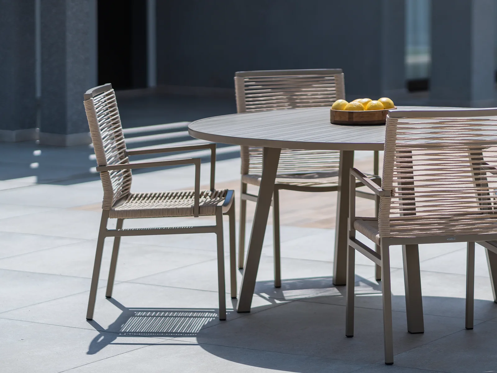 Cadeira Linea | Com Braço - Imagem 7